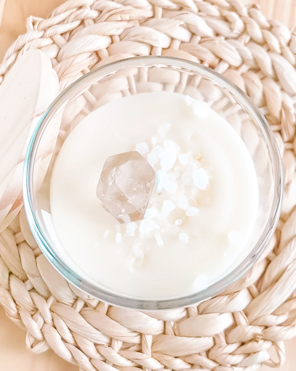 Vela Aromática • Bossa, Cristal de Quartzo, Sal Grosso • Coleção Novos Começos