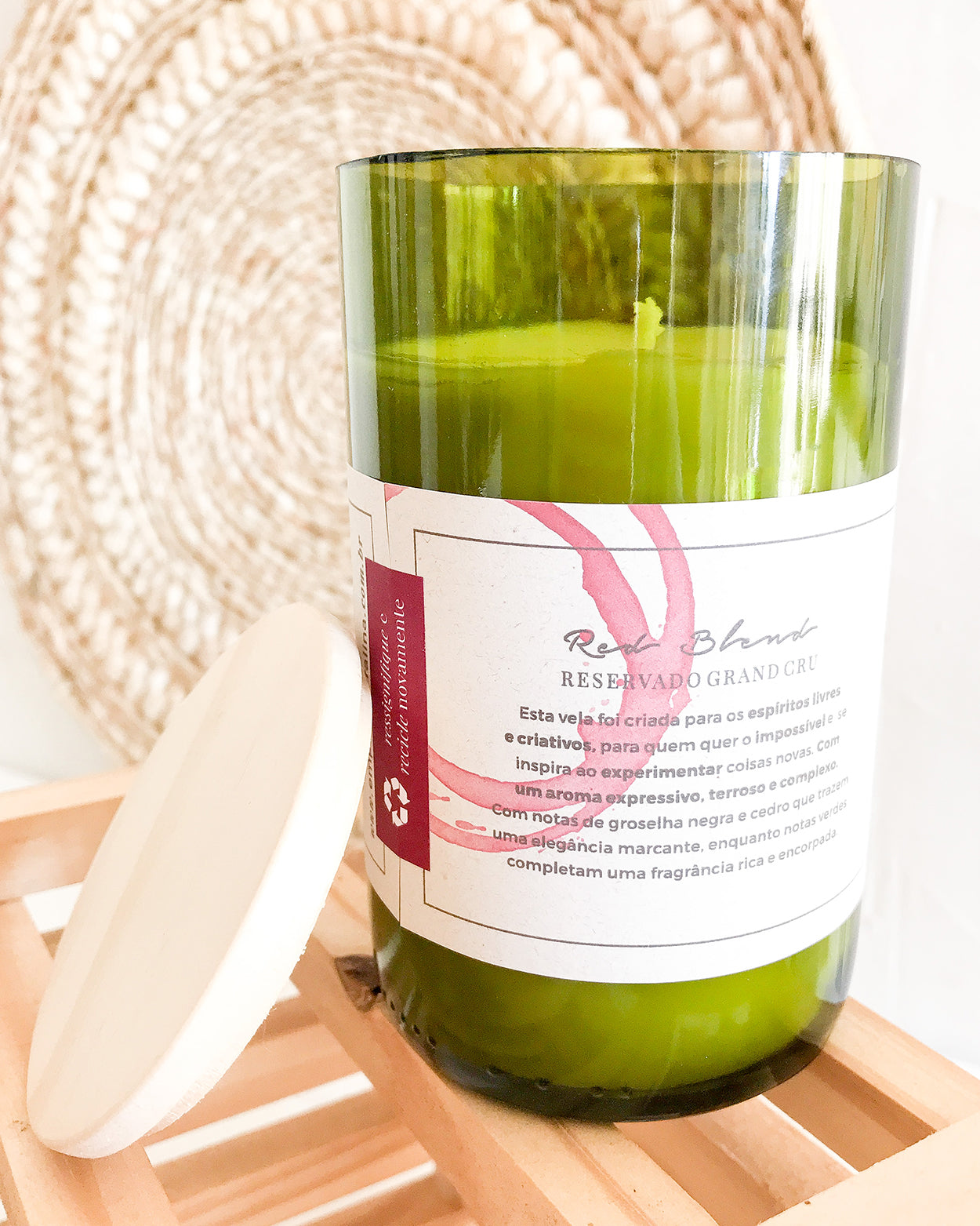 Velas e Castiçal de Garrafa de Vinho • Coleção Wineyard