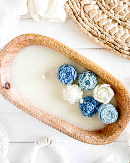 Vela Aromática Bowl de Madeira e Flores Azuis • Edição Especial Dia das Mães