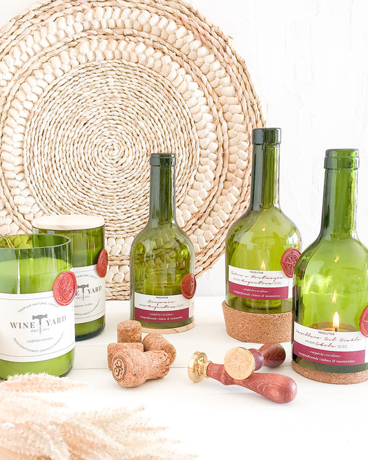 Velas e Castiçal de Garrafa de Vinho • Coleção Wineyard